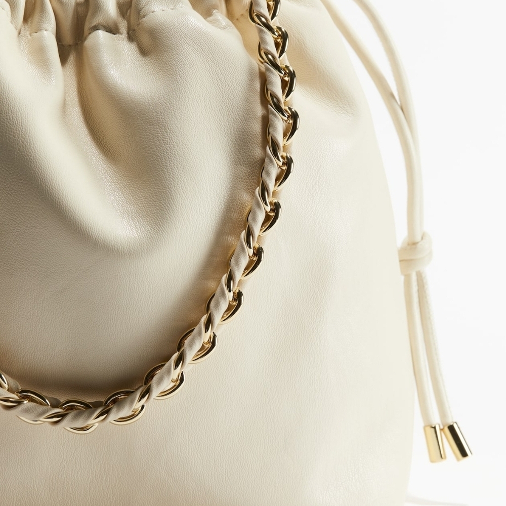 H&M White Drawstring Bag - Picture 6 of 8